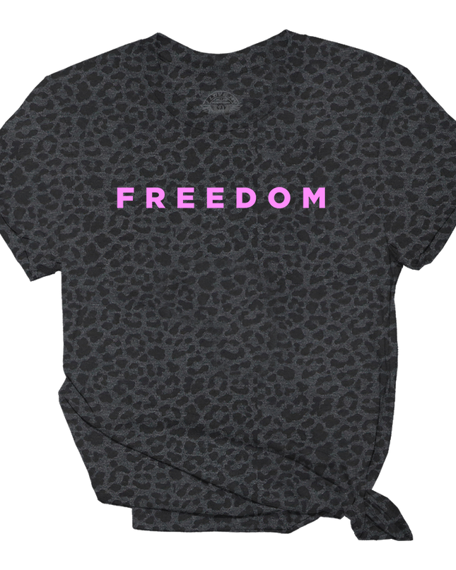 Freedom Tee Black Fushia