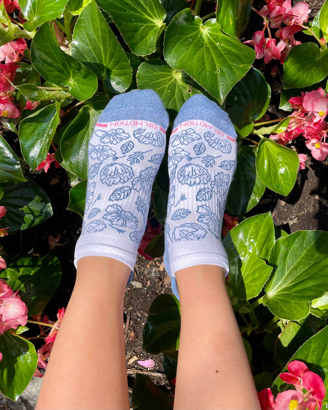 Floral Outline | Ankle Compression Socks for Women