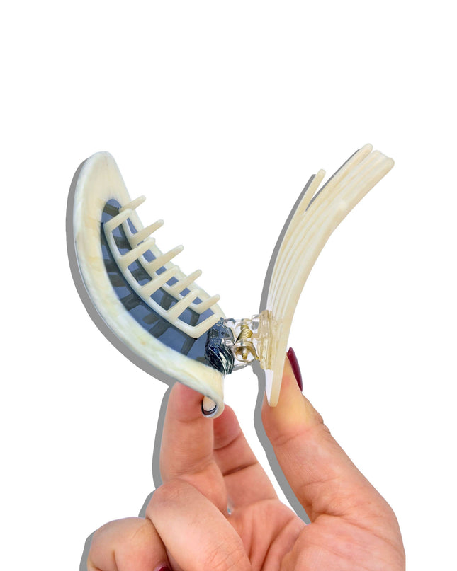 Hand-Painted New York Run Club Lay Down Claw Clip